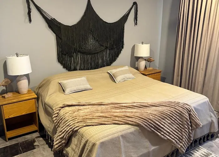 2 Bed Penthouse Private Rooftop