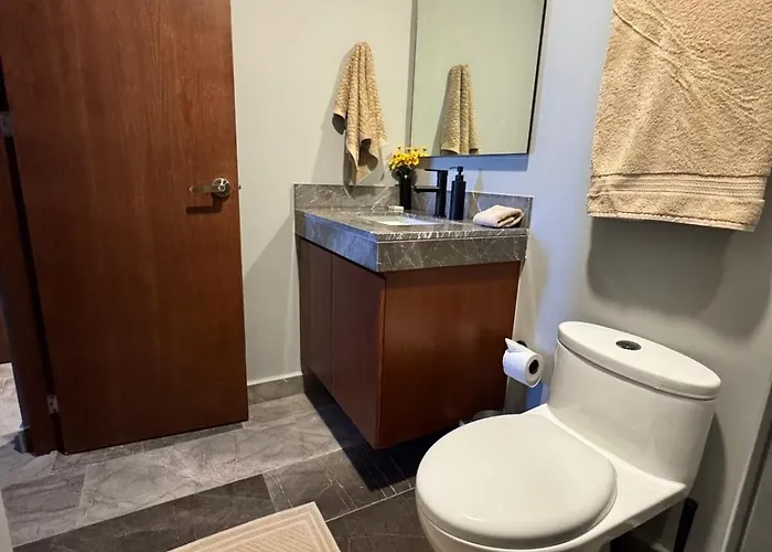 2 Bed Penthouse Private Rooftop Apartamento *